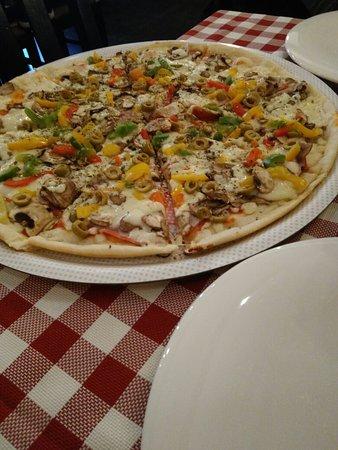 Dzo Dzo Pizza